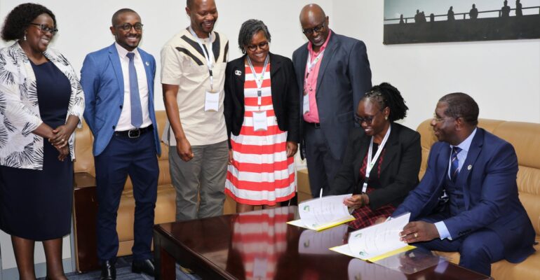 PAC University Signs an MOU with APHRC